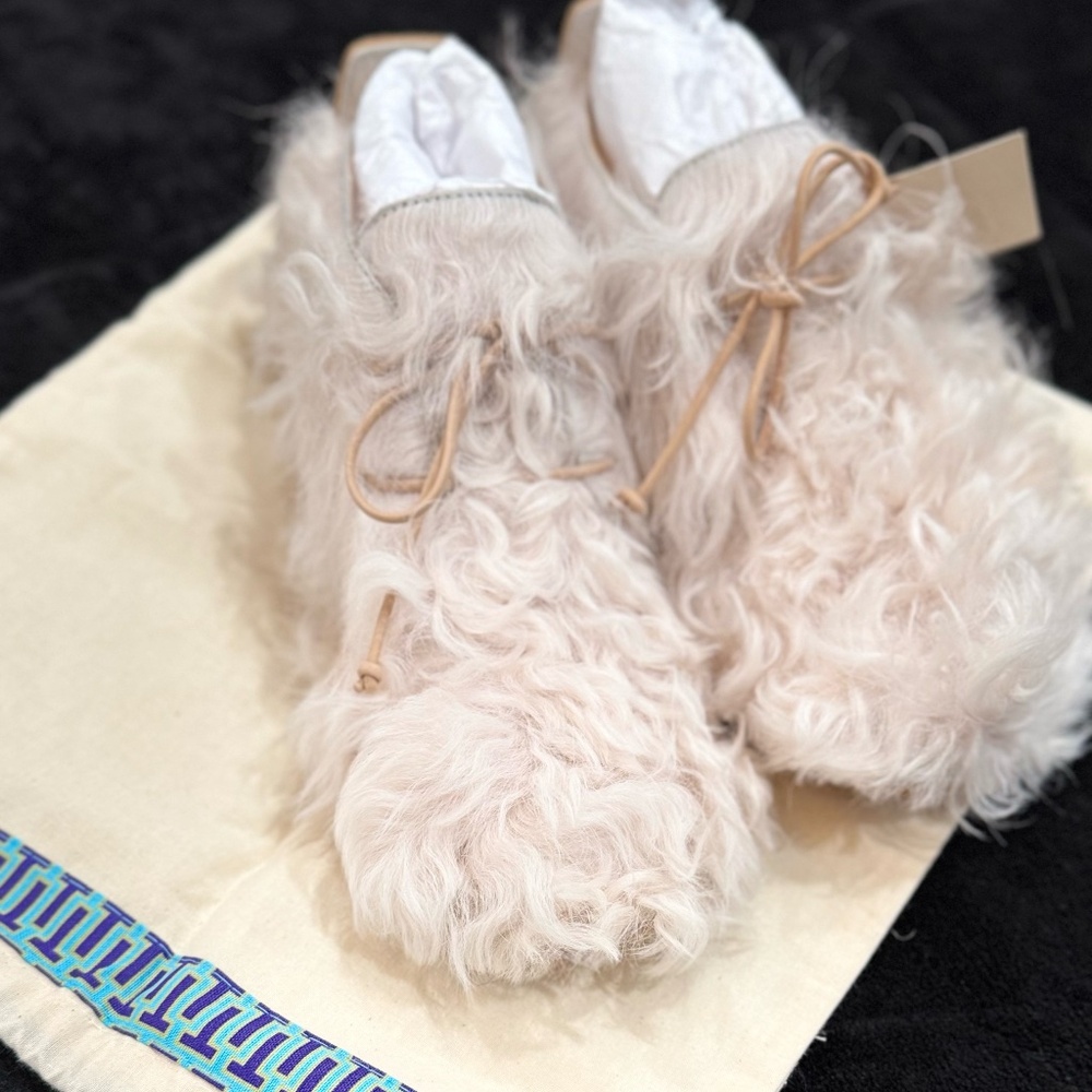 Sz 7 -TORY BURCH Fur Mongolian Shearling Evan Bootie, Lace-up